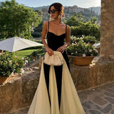 Vestido Feminino longo Elegante, plissado, costas nuas Luane