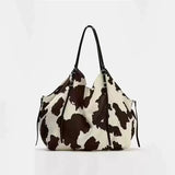 Bolsa Feminina Com Estampa de Vaca Estilosa