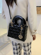 Bolsa Feminina Acolchoada Coração de Luxo