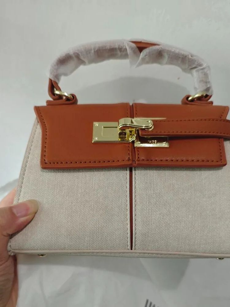 Bolsa Feminina Com Alças Superior Versátil