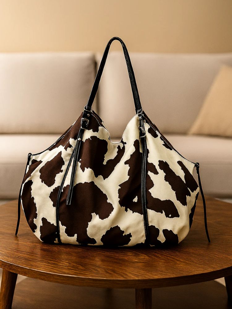 Bolsa Feminina Com Estampa de Vaca Estilosa