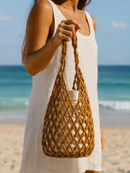 Bolsa Feminina de Madeira Vazado Raimara