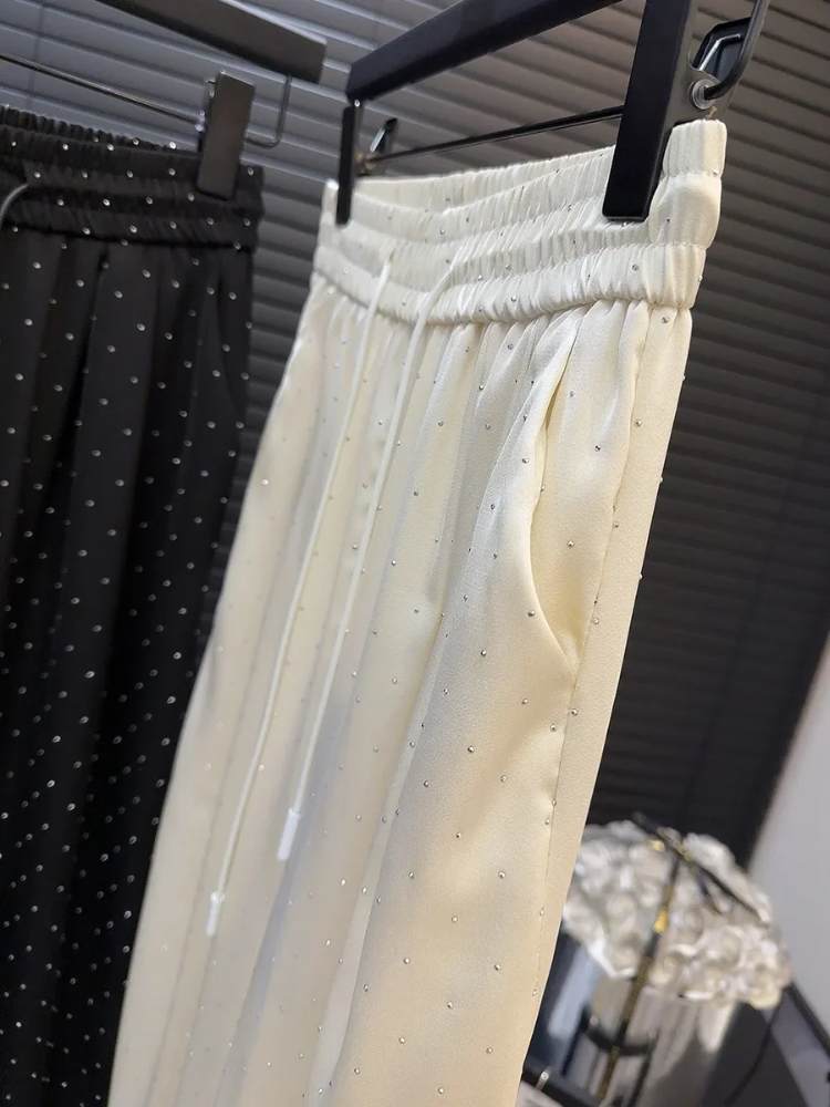 Calça Feminina de Perna Larga Com Strass de Luxo