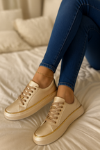 Tênis Feminino de Couro Rafaella