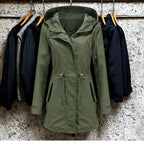 Jaqueta feminina com capuz e zíper