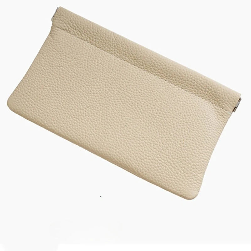 Carteira Porta Passaporte e Dinheiro De Couro  Moana