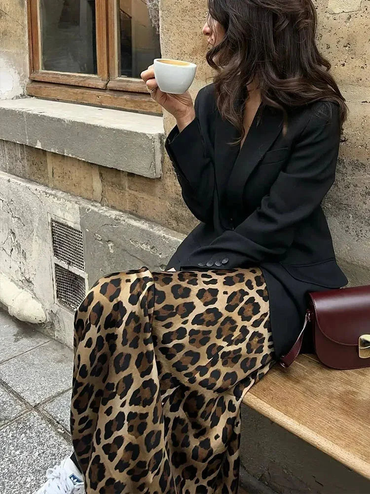 Saia Feminina Longa Estampa de Leopardo Asylas