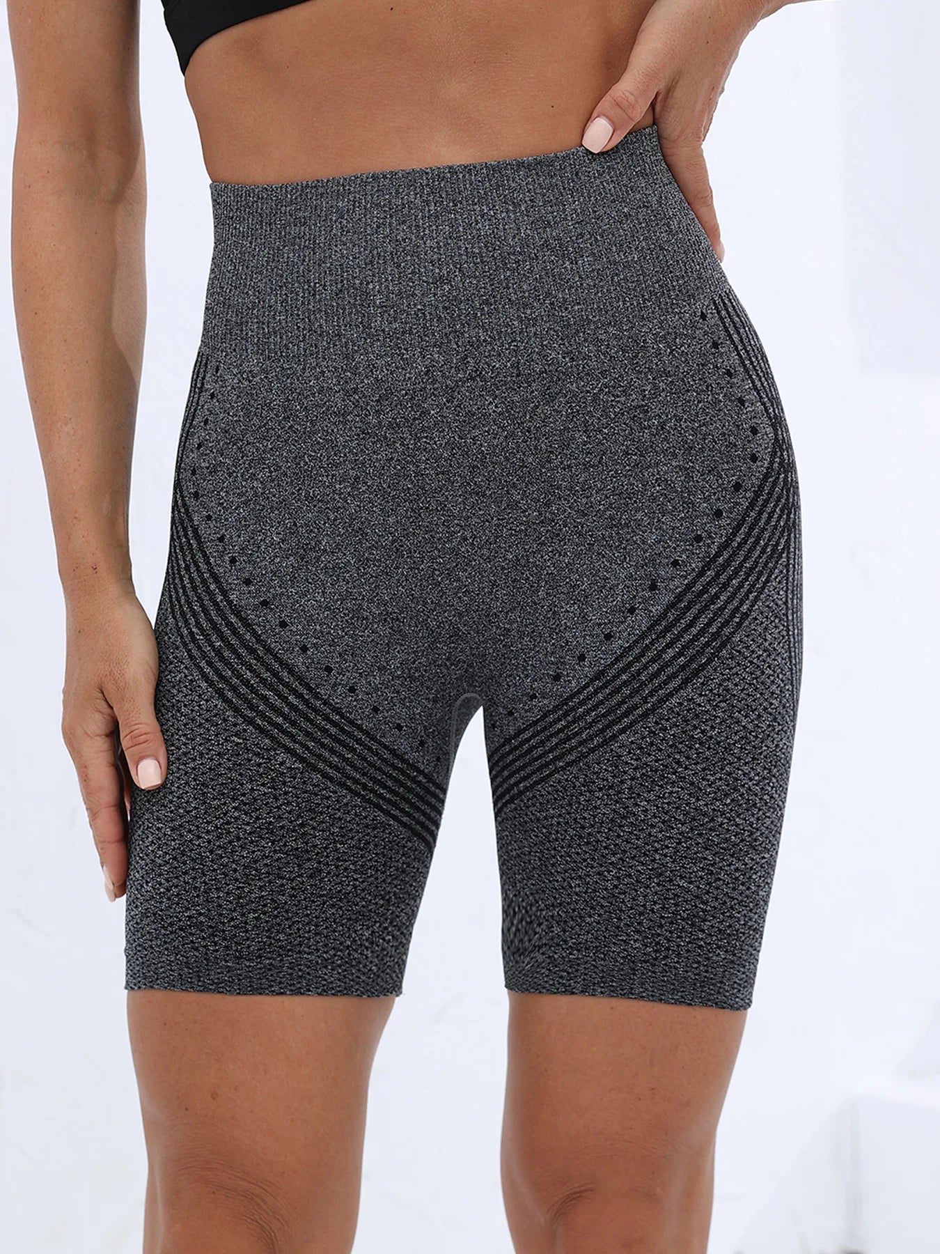 Shorts Fitness feminino Naiane