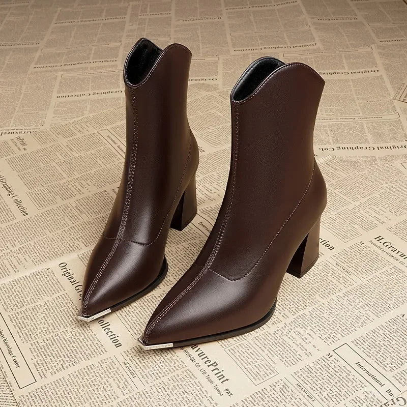 Bota feminina de Couro Gleide