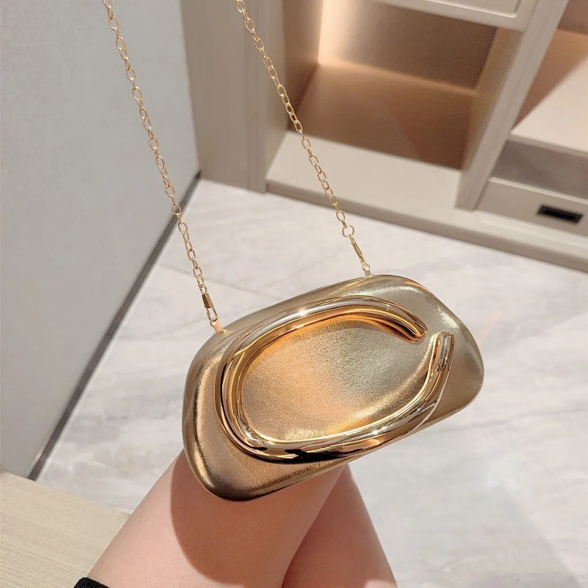 Bolsa Feminina clutch Metal dourado Kefera