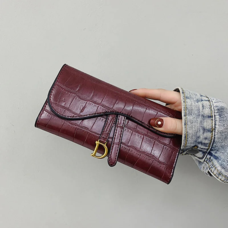 Carteira Feminina Couro Sintético Estampa de Jacaré