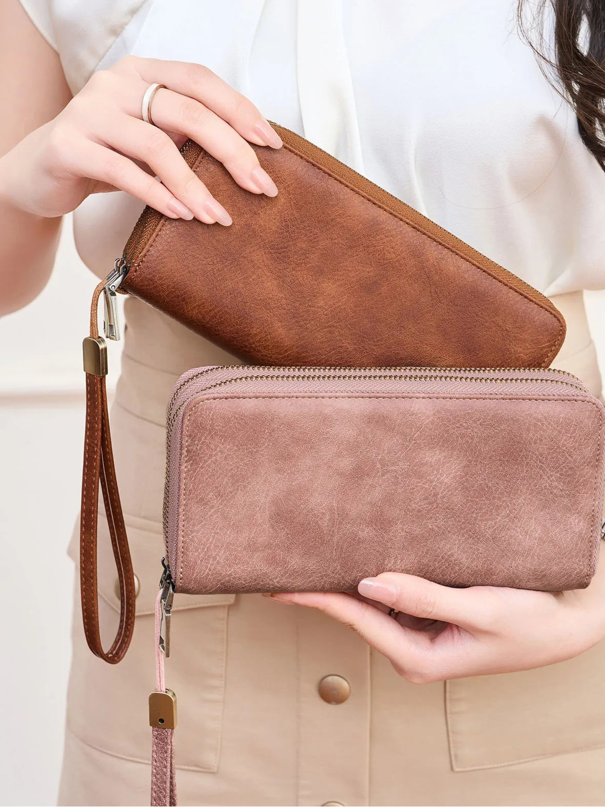 Carteira Feminina Com Zíper Duplo Lis