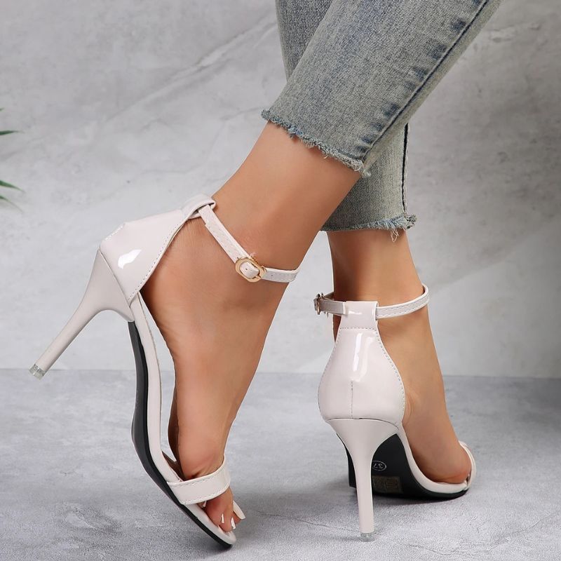 Sandálias Femininas Simples e Elegantes Fabricia