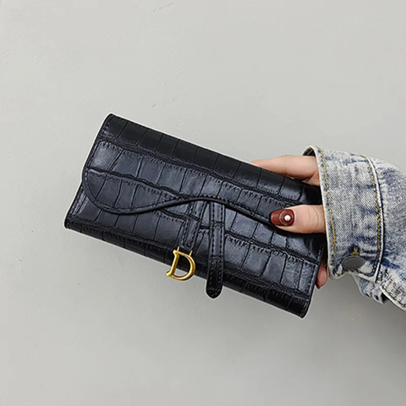 Carteira Feminina Couro Sintético Estampa de Jacaré