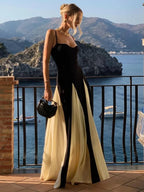 Vestido Feminino longo Elegante, plissado, costas nuas Luane